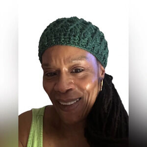 New Unisex Beanie Beret 100% Soft Acrylic